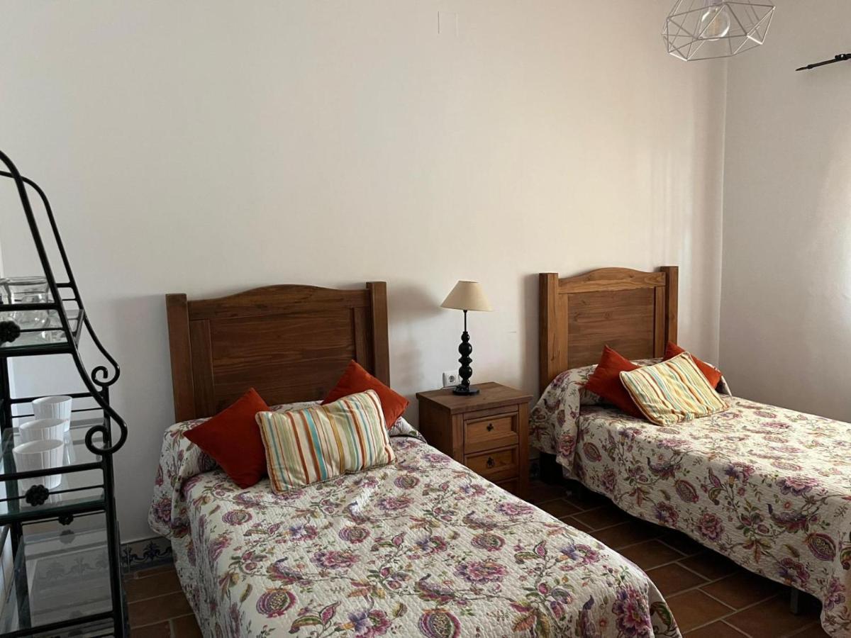 La Estacada Villa Lora del Río Екстериор снимка